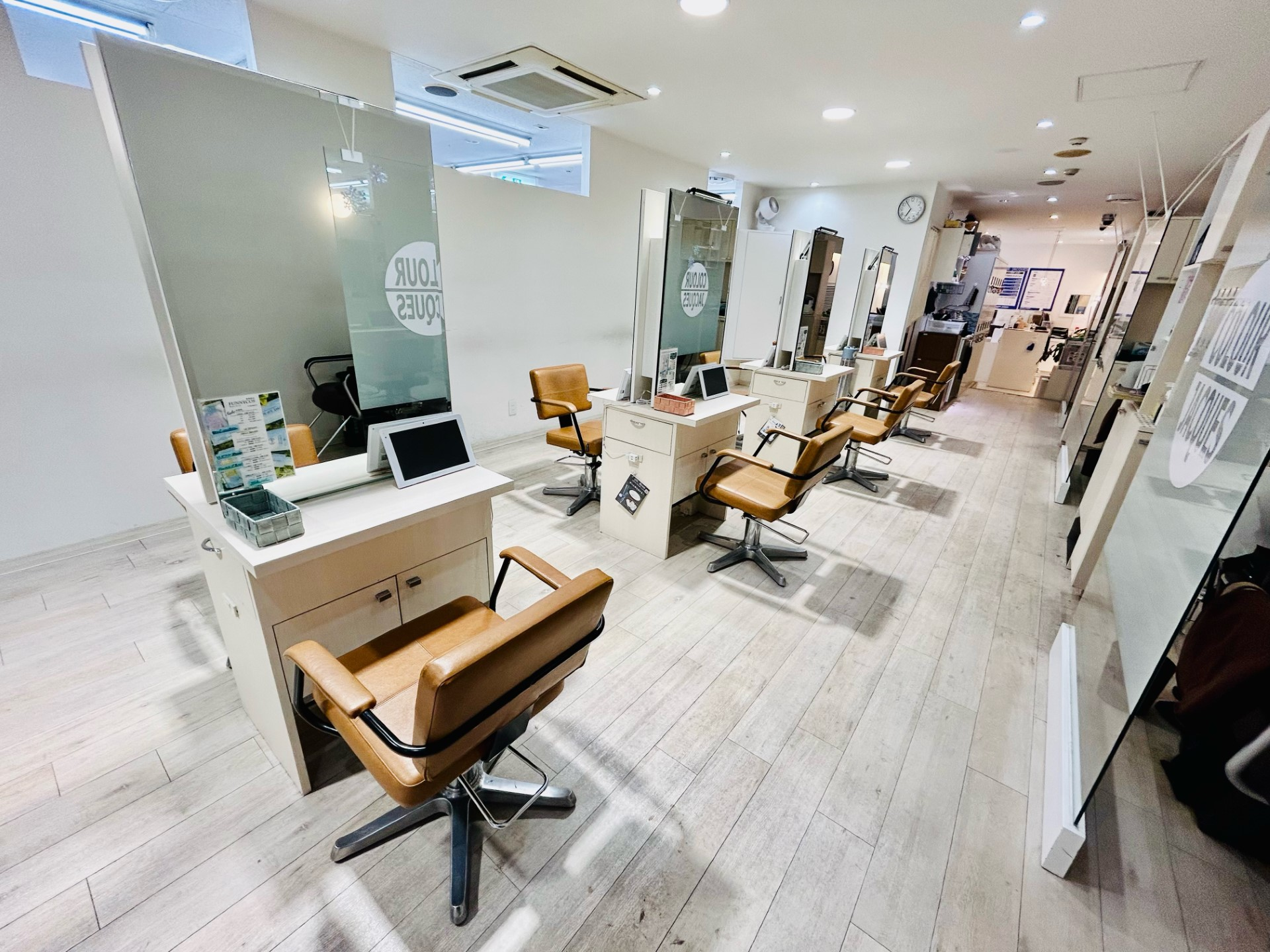COLOUR JACQUES 琴似店 (旧琴似駅中店) ｜美容室カラージャック｜株式
